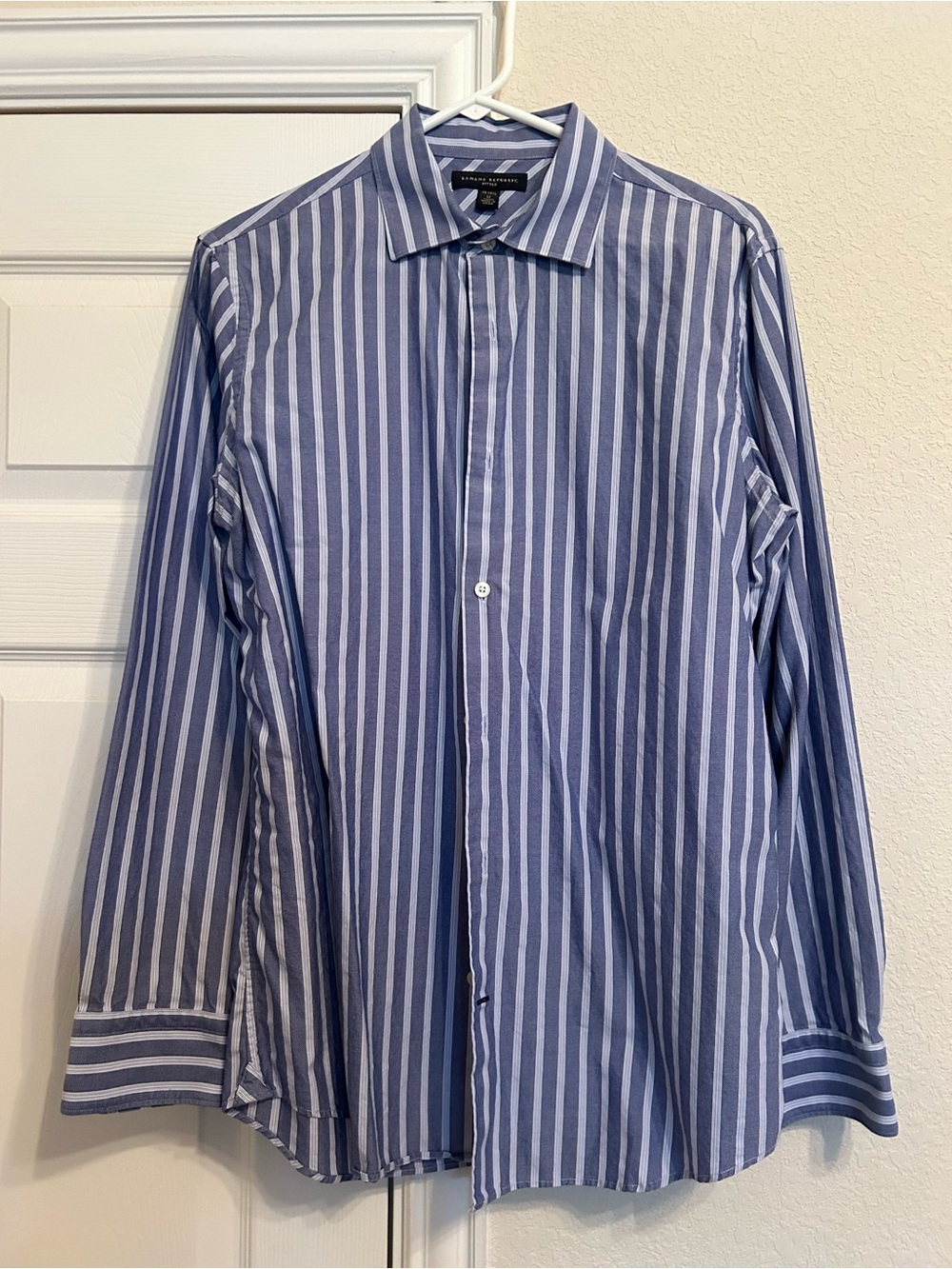 Banana Republic Men's Blue and White Vertical Stripe Dress Shirt